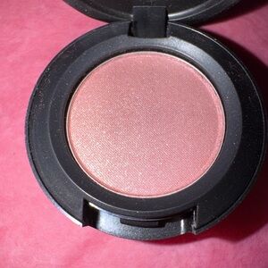 NEW MAC M.A.C. Cosmetics Makeup Eyeshadow - Pink Venus - Pls. Read